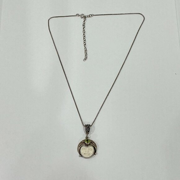 Sterling Silver Peridot Gemstone Goddess Moon Face Pendant Necklace - Picture 4 of 6